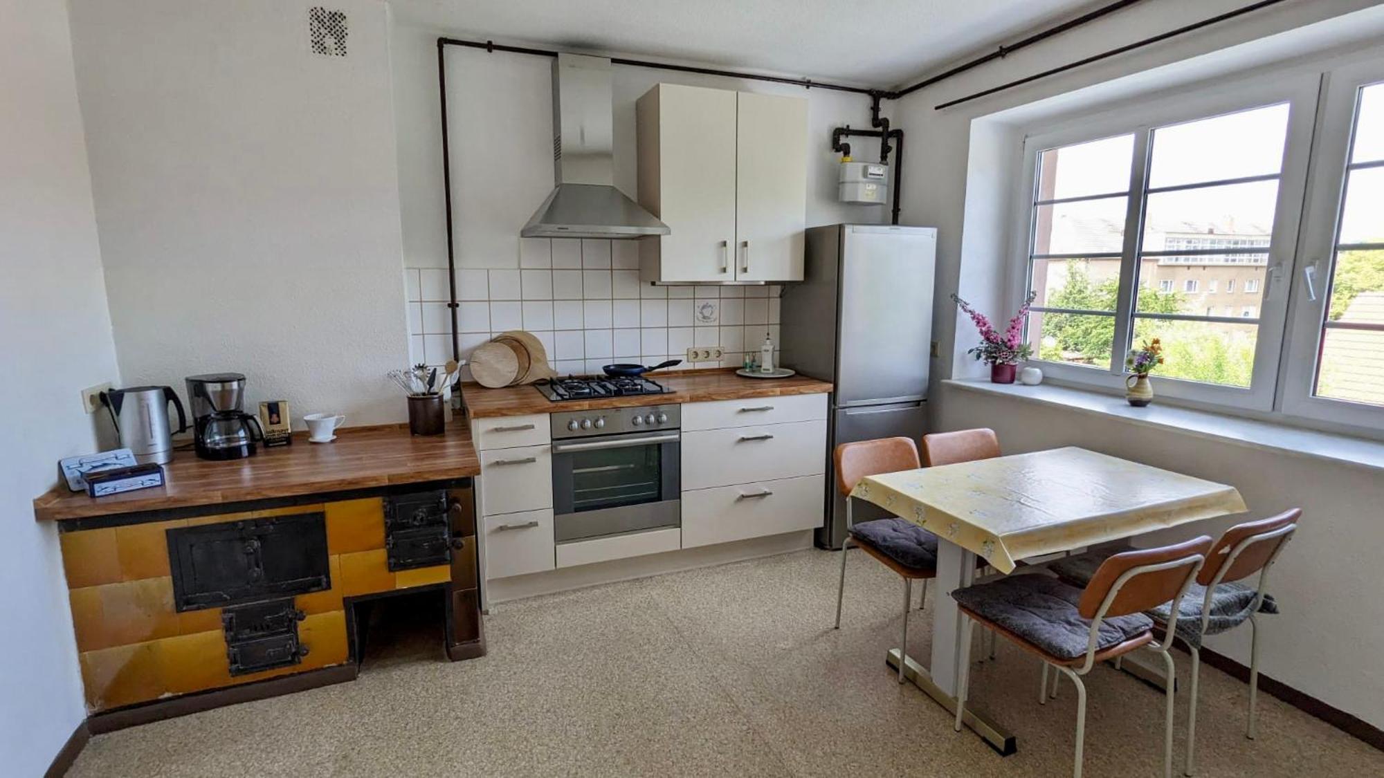 Grosse Ferienwohnung Mit Loggia Und Garten In Cottbus Exterior foto